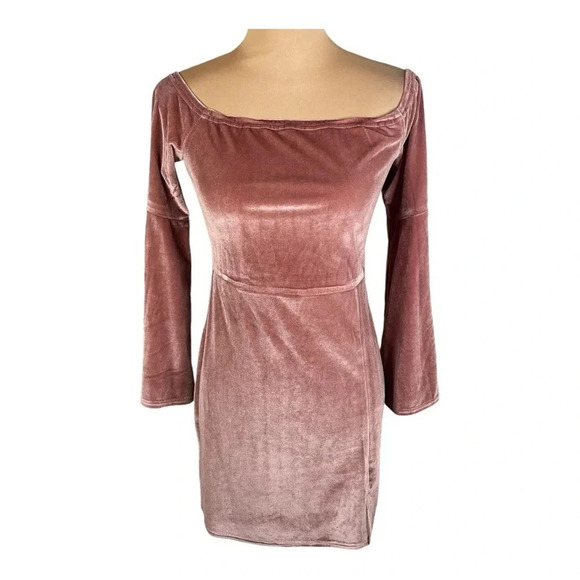Urban Outfitters Off The Shoulder Velvet Flare bell Sleeve Dress New Medium - Picture 3 of 12